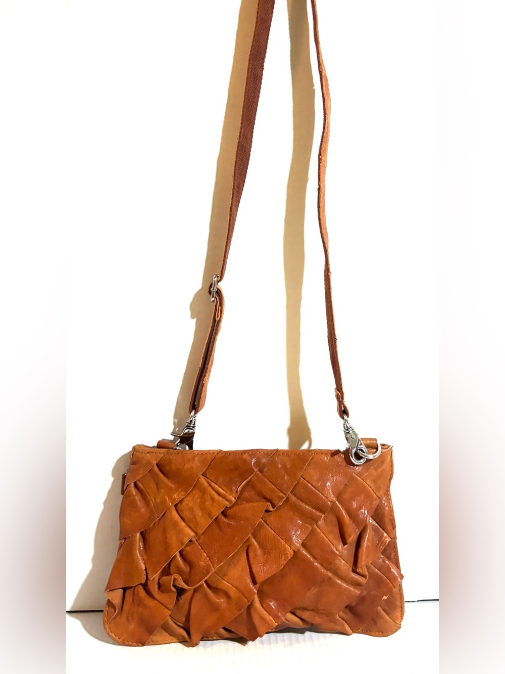 Woven Leather Crossbody Bag in brown vintage